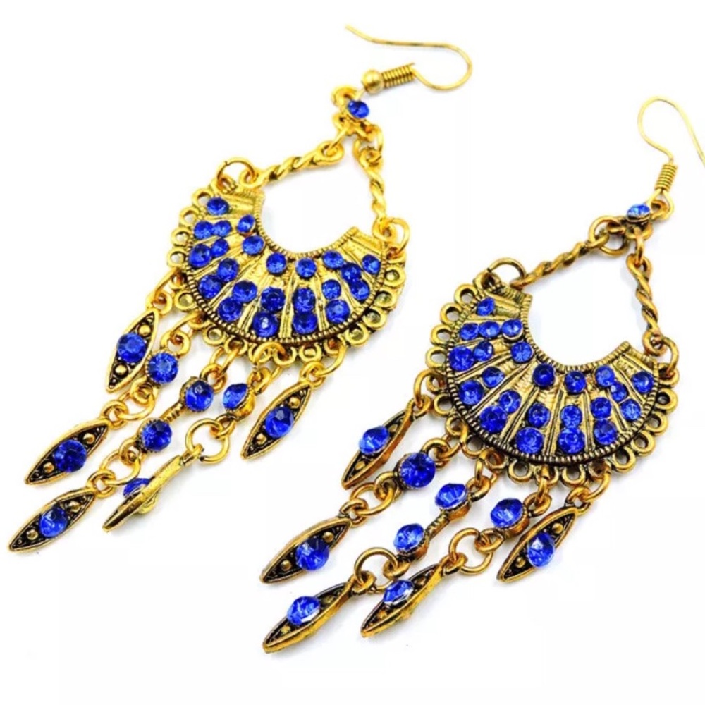 Blue Boho By Betsey Johnson 👀